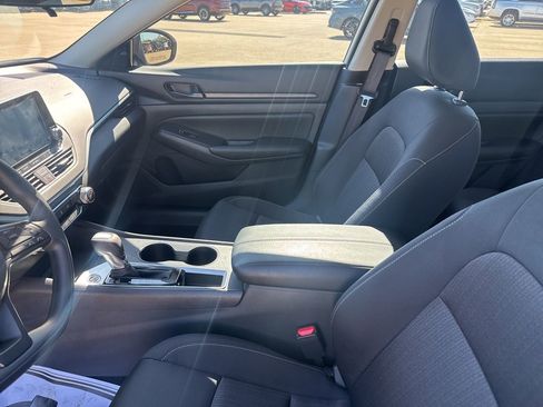 Certified 2025 Nissan Altima 2.5 S image 44