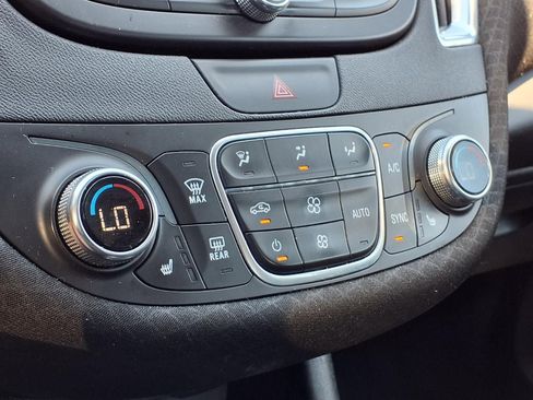Used 2019 Chevrolet Malibu LT FWD image 20