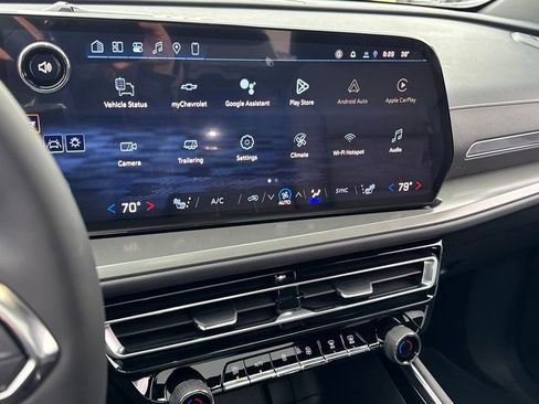 New 2026 Chevrolet Traverse LT w/ Sun and Wheel Package image 17