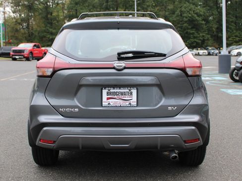 Certified 2024 Nissan Kicks SV w/ Interior Electronics Package image 6