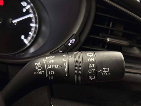 Used 2025 MAZDA CX-30 AWD 2.5 S w/ Preferred Package image 37