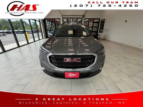 Used 2021 GMC Terrain SLE w/ Driver Convenience Package AWD/4WD image 9