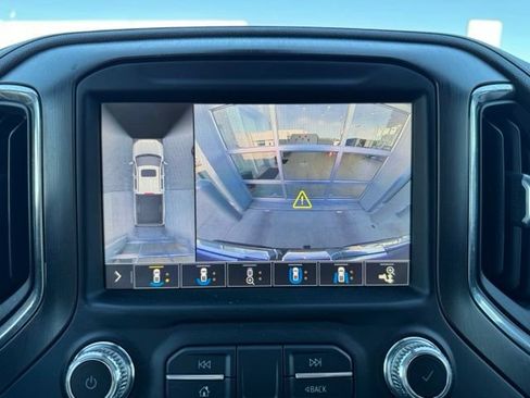 Used 2019 GMC Sierra 1500 AT4 w/ AT4 Premium Package AWD/4WD image 4