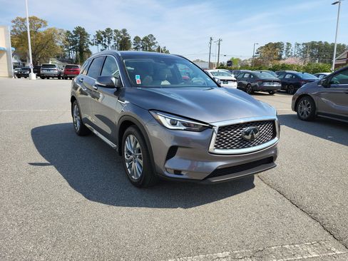 Used 2024 INFINITI QX50 Luxe image 4
