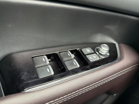 New 2025 MAZDA CX-5 Signature image 21
