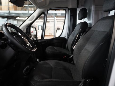 Used 2023 RAM ProMaster 3500 FWD image 7