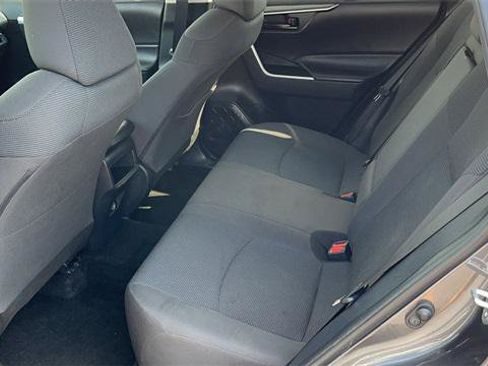 Certified 2020 Toyota RAV4 LE AWD/4WD image 10