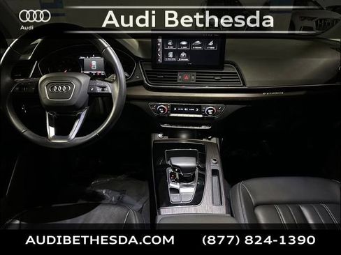 Certified 2023 Audi Q5 2.0T Premium w/ Convenience Package AWD/4WD image 12