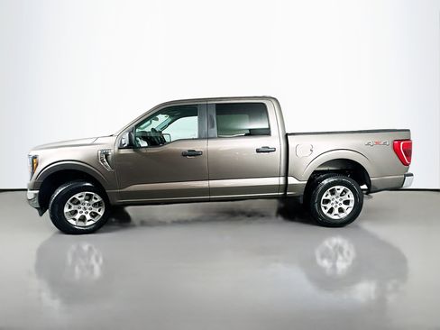 Used 2023 Ford F150 XLT image 4