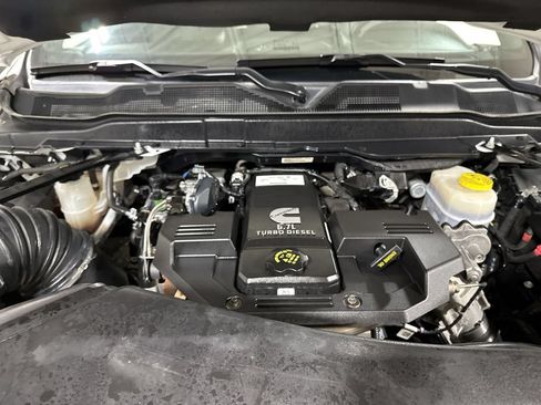 Used 2024 RAM 3500 Big Horn AWD/4WD image 24