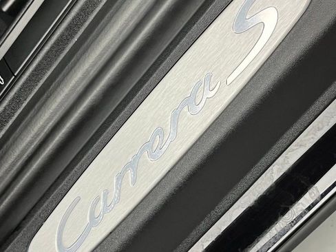 Used 2015 Porsche 911 Carrera S image 30