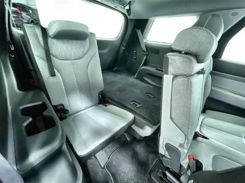 Used 2022 Hyundai Palisade SE w/ Cargo Package image 26