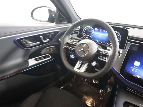 New 2026 Mercedes-Benz E 53 AMG e 4MATIC Sedan image 10