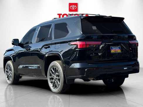 New 2026 Toyota Sequoia Platinum image 5