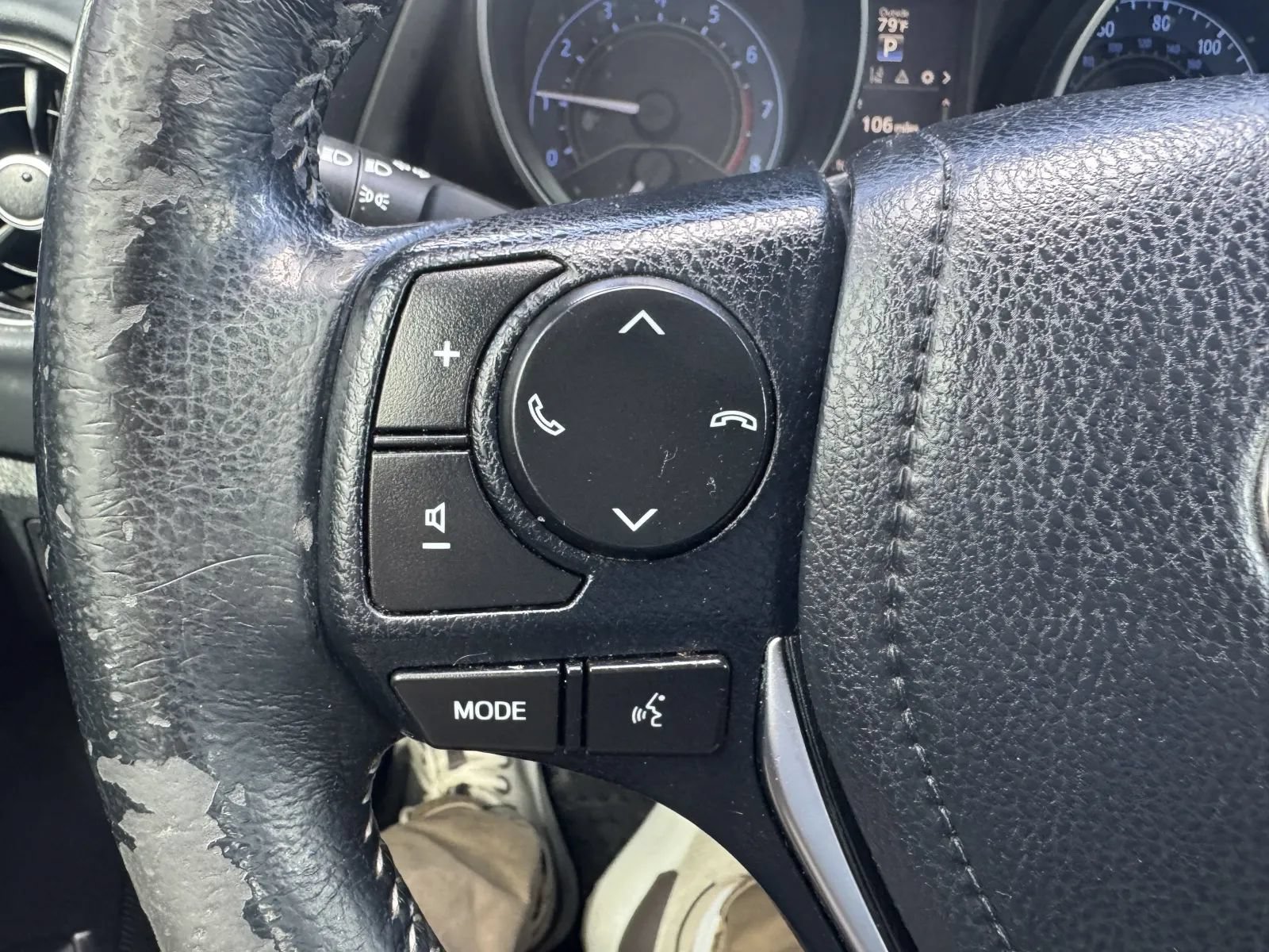 Used 2017 Toyota Corolla iM w/ All-Weather Mat Package FWD image 14