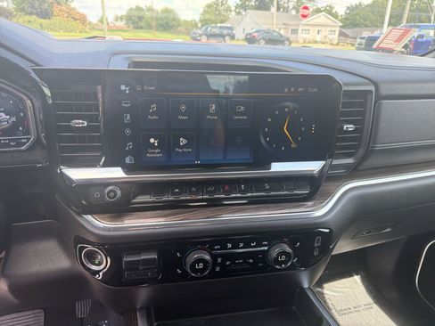 Used 2023 Chevrolet Silverado 1500 RST AWD/4WD image 24