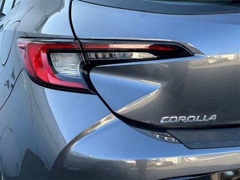 Used 2023 Toyota Corolla SE image 6