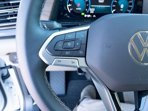 New 2026 Volkswagen Atlas SE image 23