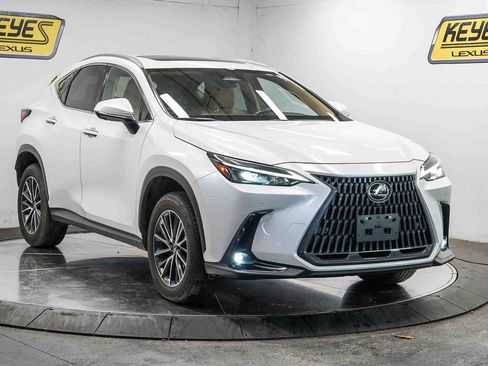 Used 2024 Lexus NX 350 AWD w/ Vision Package image 5