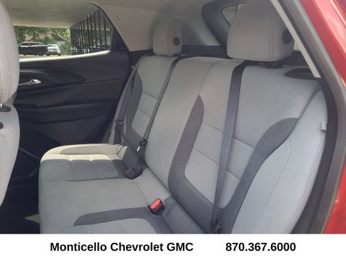 Used 2026 Chevrolet TrailBlazer LT FWD image 16
