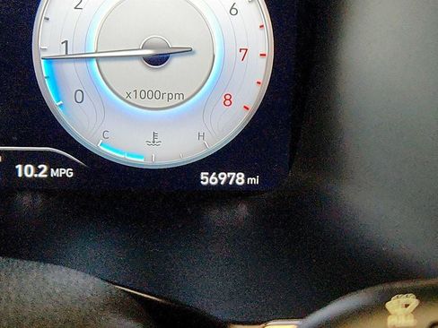 Used 2022 Hyundai Santa Fe Calligraphy AWD/4WD image 16