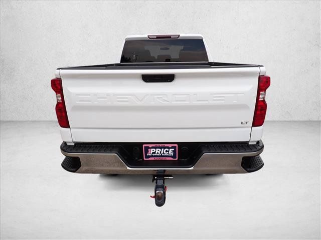 Used 2021 Chevrolet Silverado 1500 LT AWD/4WD image 3
