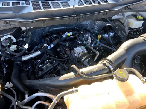 Used 2024 Ford F150 STX image 30