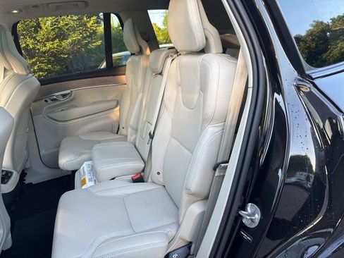Used 2026 Volvo XC90 B6 Ultra AWD/4WD image 18
