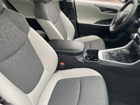 New 2025 Toyota RAV4 XLE image 23