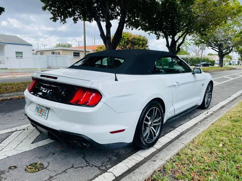 Used 2021 Ford Mustang GT Premium image 5