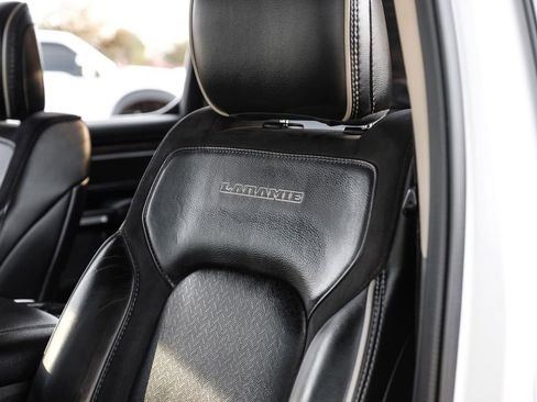 Used 2019 RAM 1500 Laramie image 33