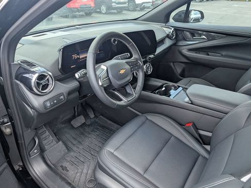 New 2026 Chevrolet Blazer EV LT AWD/4WD image 12