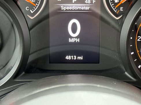 Used 2025 Jeep Wrangler Unlimited Sport AWD/4WD image 27
