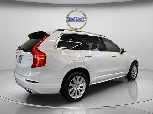 Used 2017 Volvo XC90 T6 Momentum w/ Vision Package AWD/4WD image 6