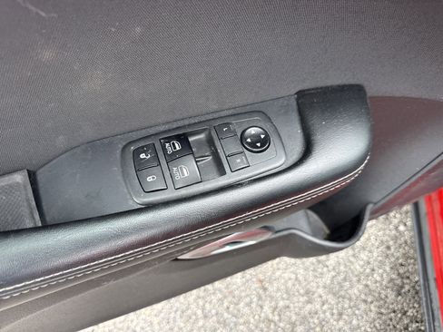 Used 2019 Dodge Challenger R/T RWD image 26