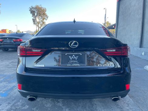 Used 2016 Lexus IS 200t image 8