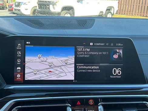 Used 2019 BMW X7 xDrive50i w/ Off-Road Package image 25