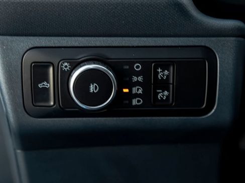 Used 2025 Ford Maverick Lobo AWD/4WD image 19