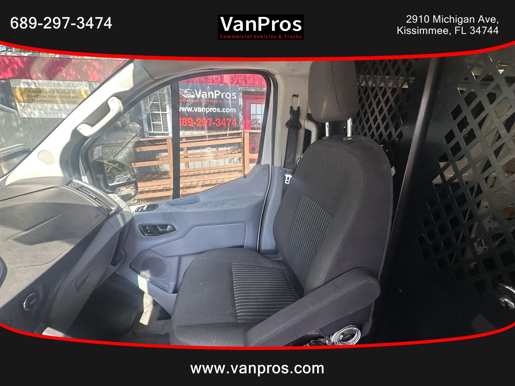 Used 2017 Ford Transit 250 130 Low Roof w/ Exterior Upgrade Package RWD image 11