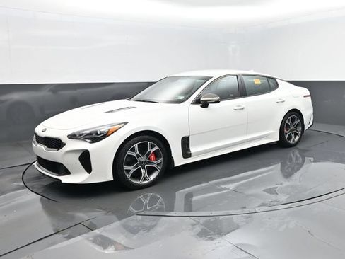Used 2018 Kia Stinger GT AWD/4WD image 1