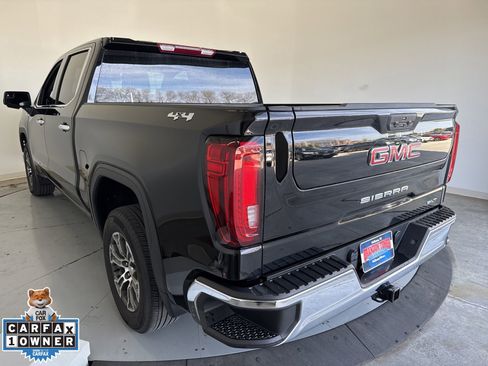 Used 2025 GMC Sierra 1500 SLT image 7