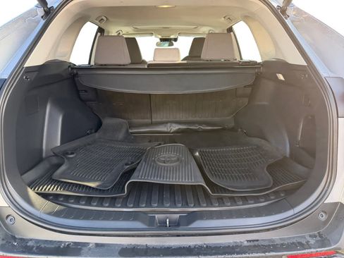 Used 2025 Toyota RAV4 XLE w/ Convenience Package image 4
