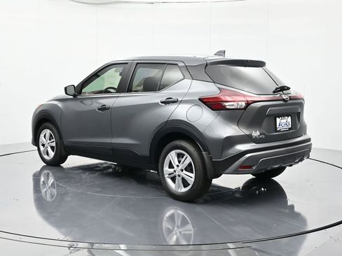 New 2025 Nissan Kicks Play S FWD image 7
