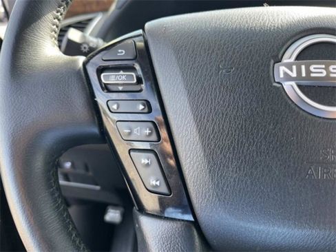 Used 2024 Nissan Armada SL w/ Captain's Chairs Package image 34