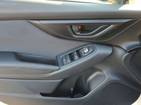 Certified 2023 Subaru Crosstrek 2.0i Premium image 32