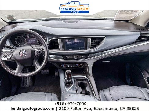 Used 2020 Buick Enclave Essence FWD image 11