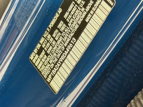 Certified 2024 Porsche Cayenne Coupe image 30