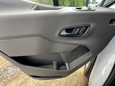 New 2026 Ford Transit 350 148 Medium Roof AWD w/ Load Area Protection Package image 18
