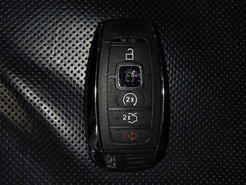 Used 2017 Lincoln MKZ Reserve w/ Technology Package image 32