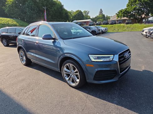 Used 2018 Audi Q3 2.0T Premium Plus w/ Premium Plus Package AWD/4WD image 1